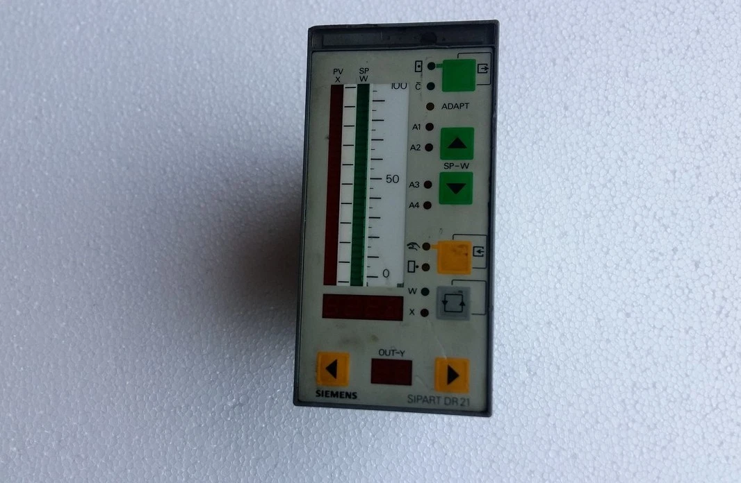 admin/uploads/uploads/siemens sipart water level compact controller_1.webp